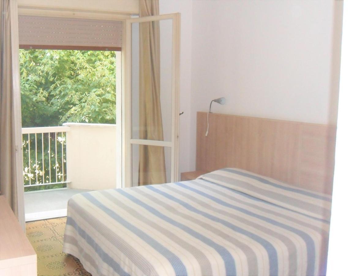 Hotel Enrica Cervia Zewnętrze zdjęcie