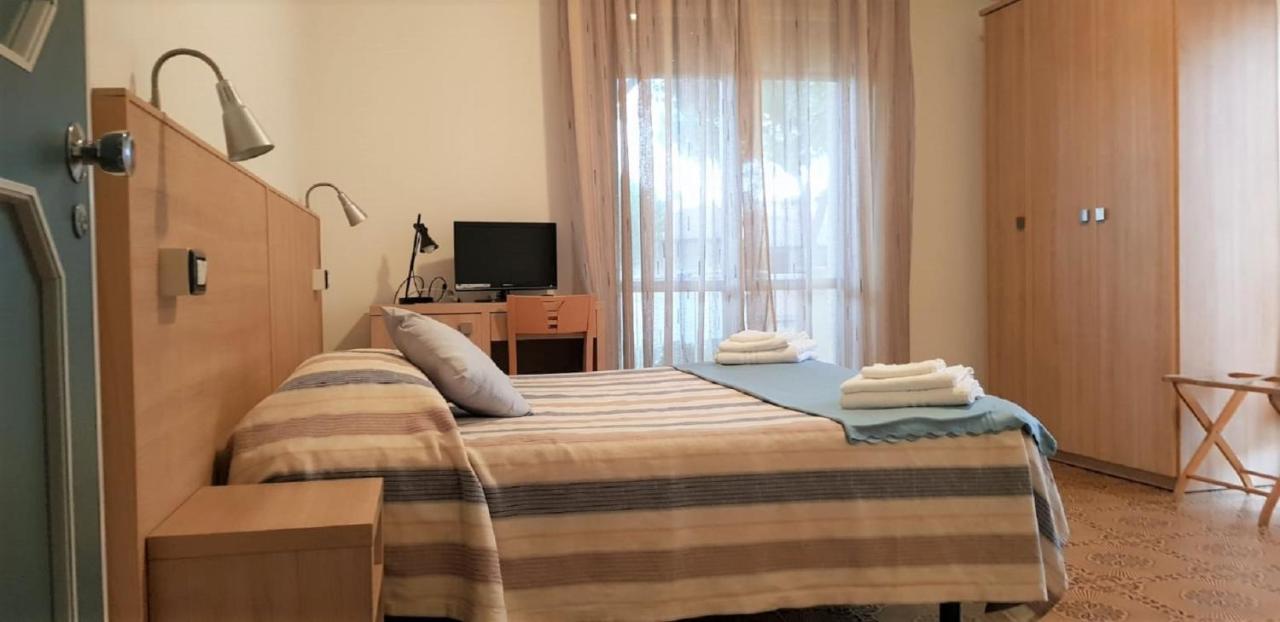 Hotel Enrica Cervia Zewnętrze zdjęcie