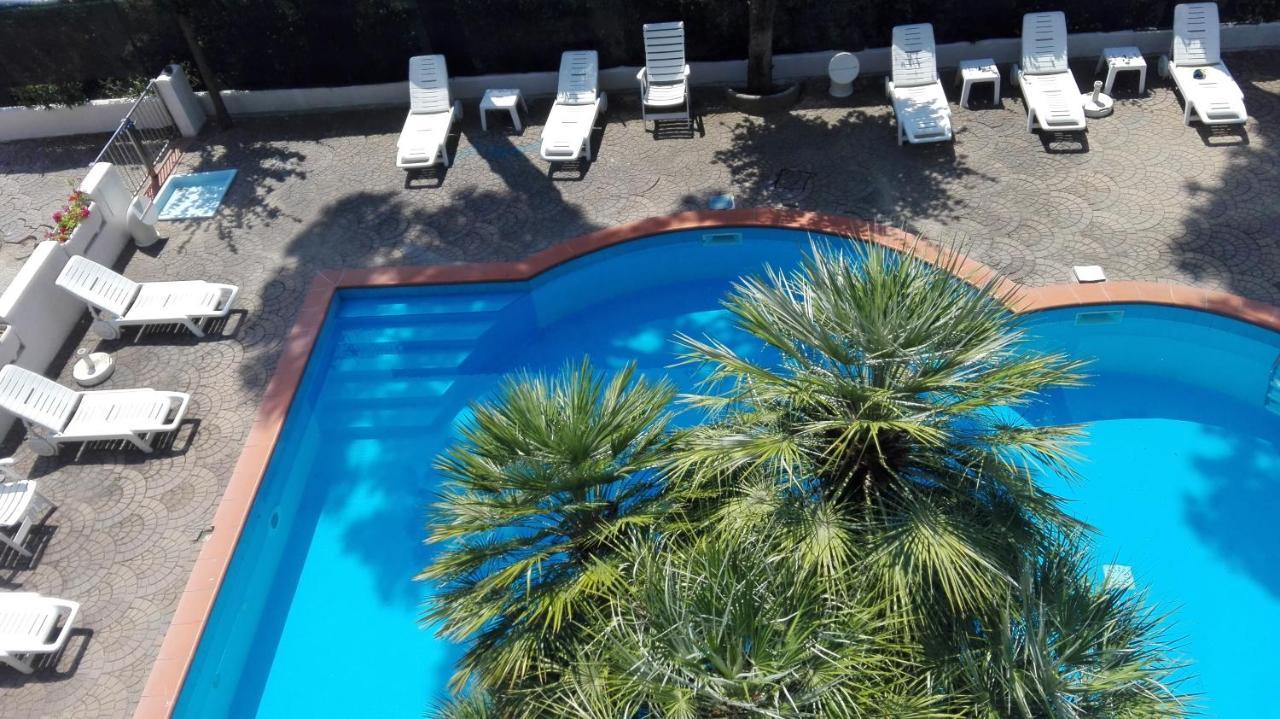 Hotel Enrica Cervia Zewnętrze zdjęcie