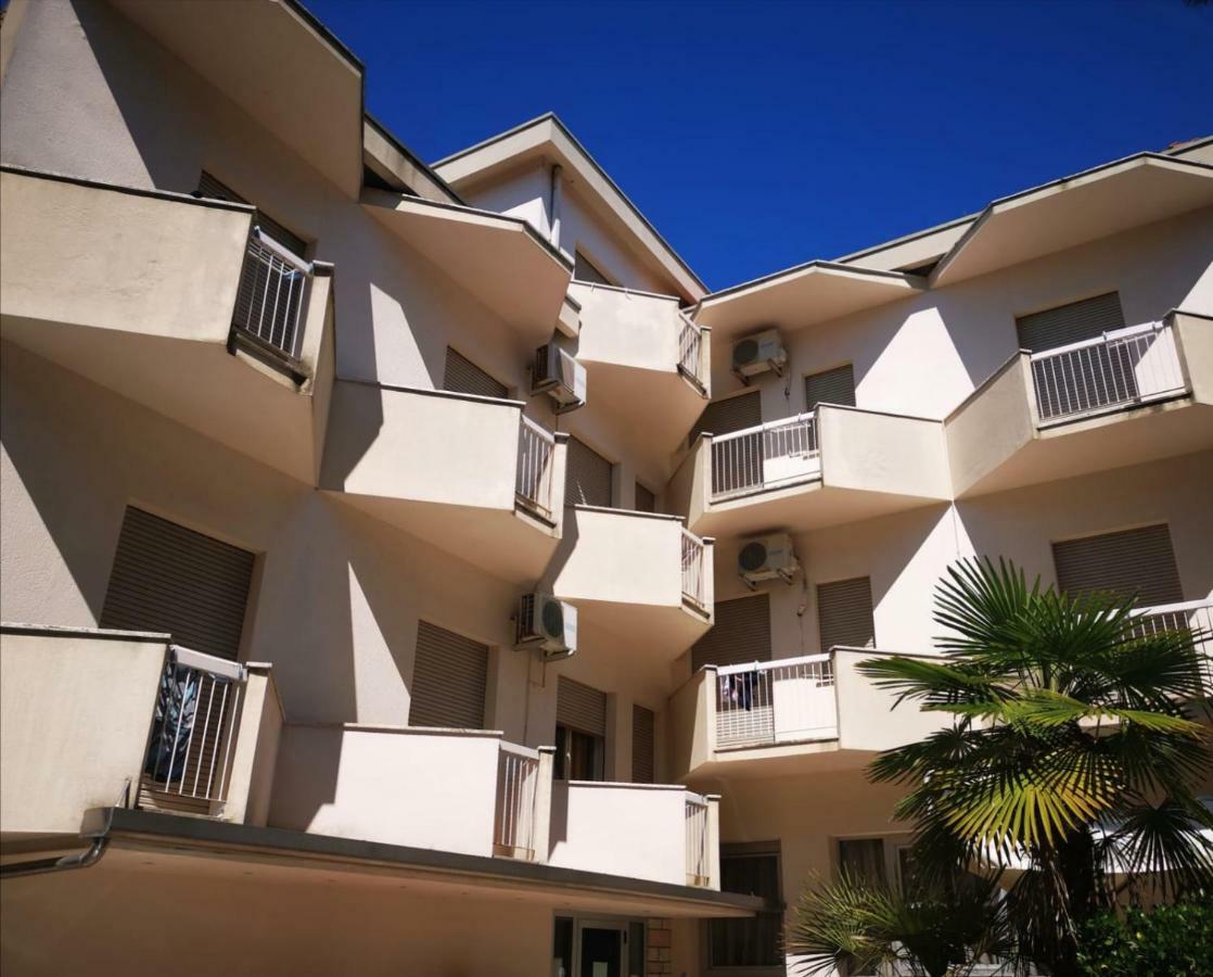 Hotel Enrica Cervia Zewnętrze zdjęcie